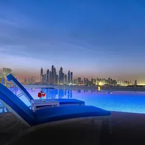 Oceana Residences, Free & Pool Access Apartment