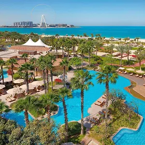 The Ritz-carlton, Feriested